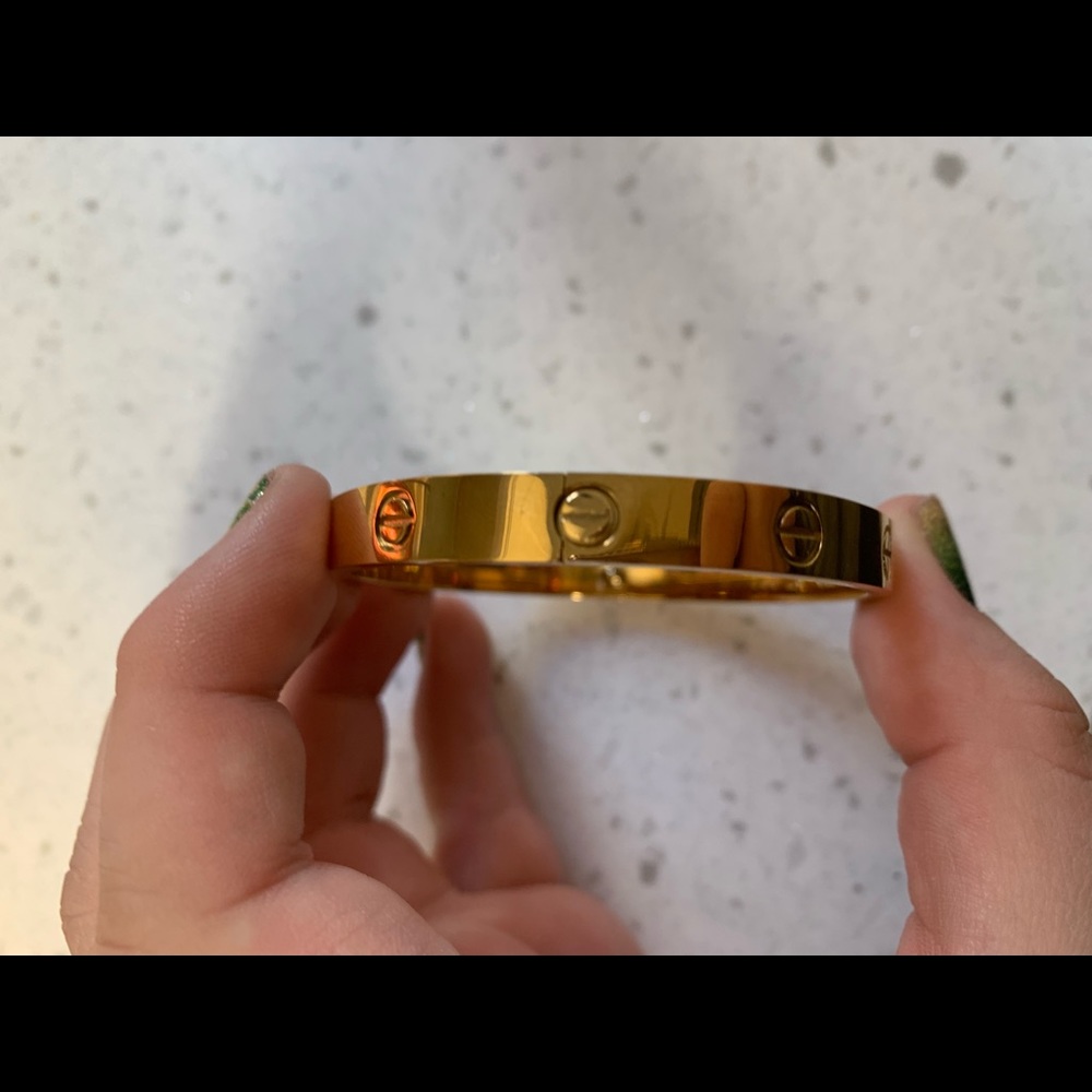Love Bracelet - Picture 5 of 6